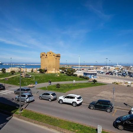 Apartament Ad Un Passo Dal Molo Porto Torres Zewnętrze zdjęcie